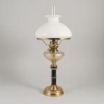 1713 2452 PARAFFIN LAMP